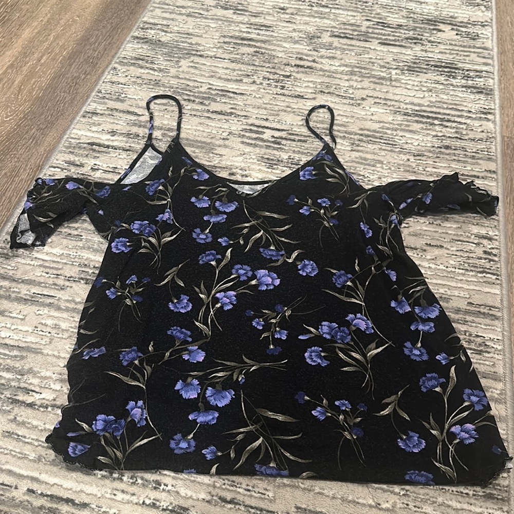 American Eagle soft and sexy top